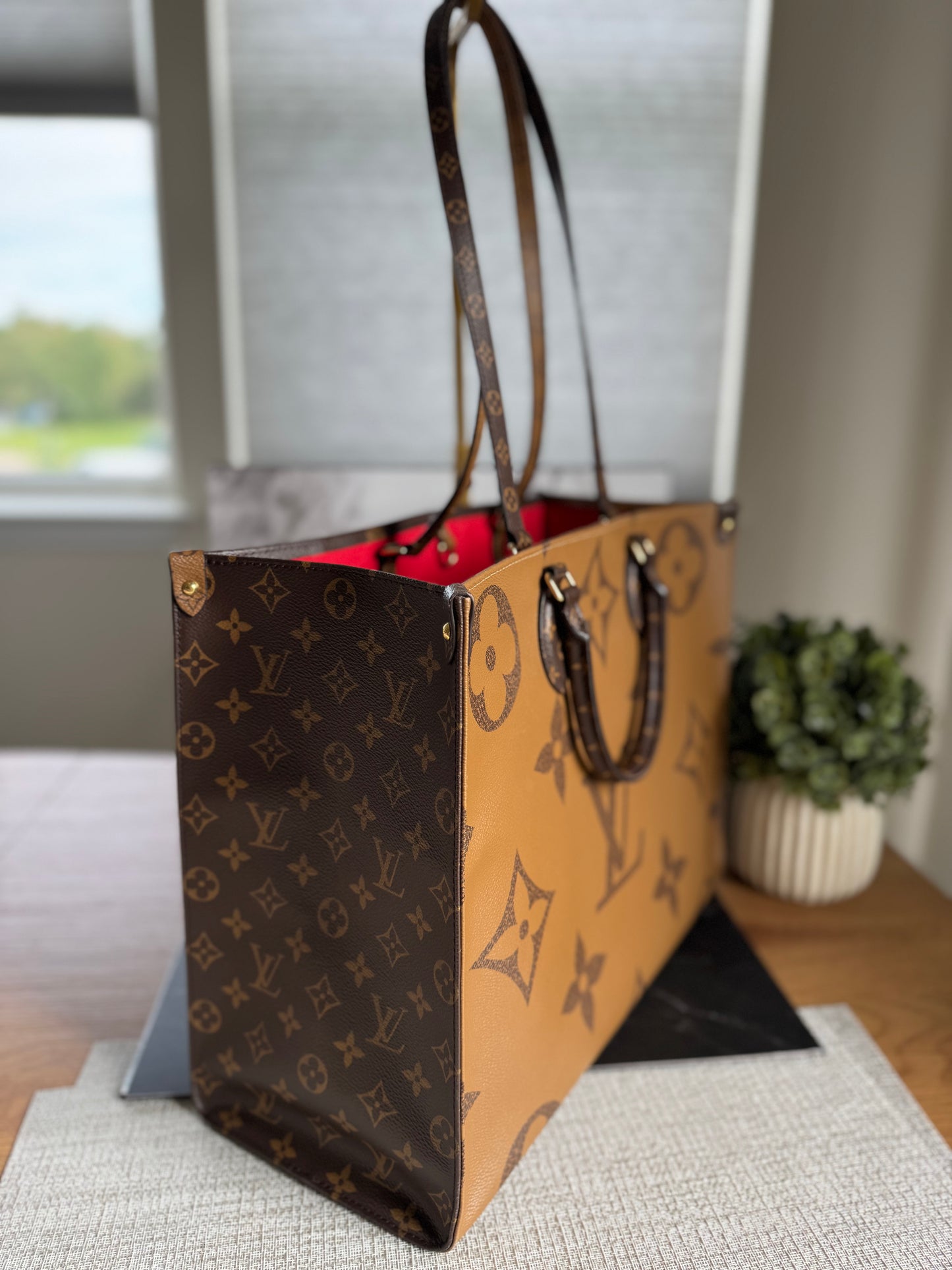 Louis Vuitton On-The-Go GM