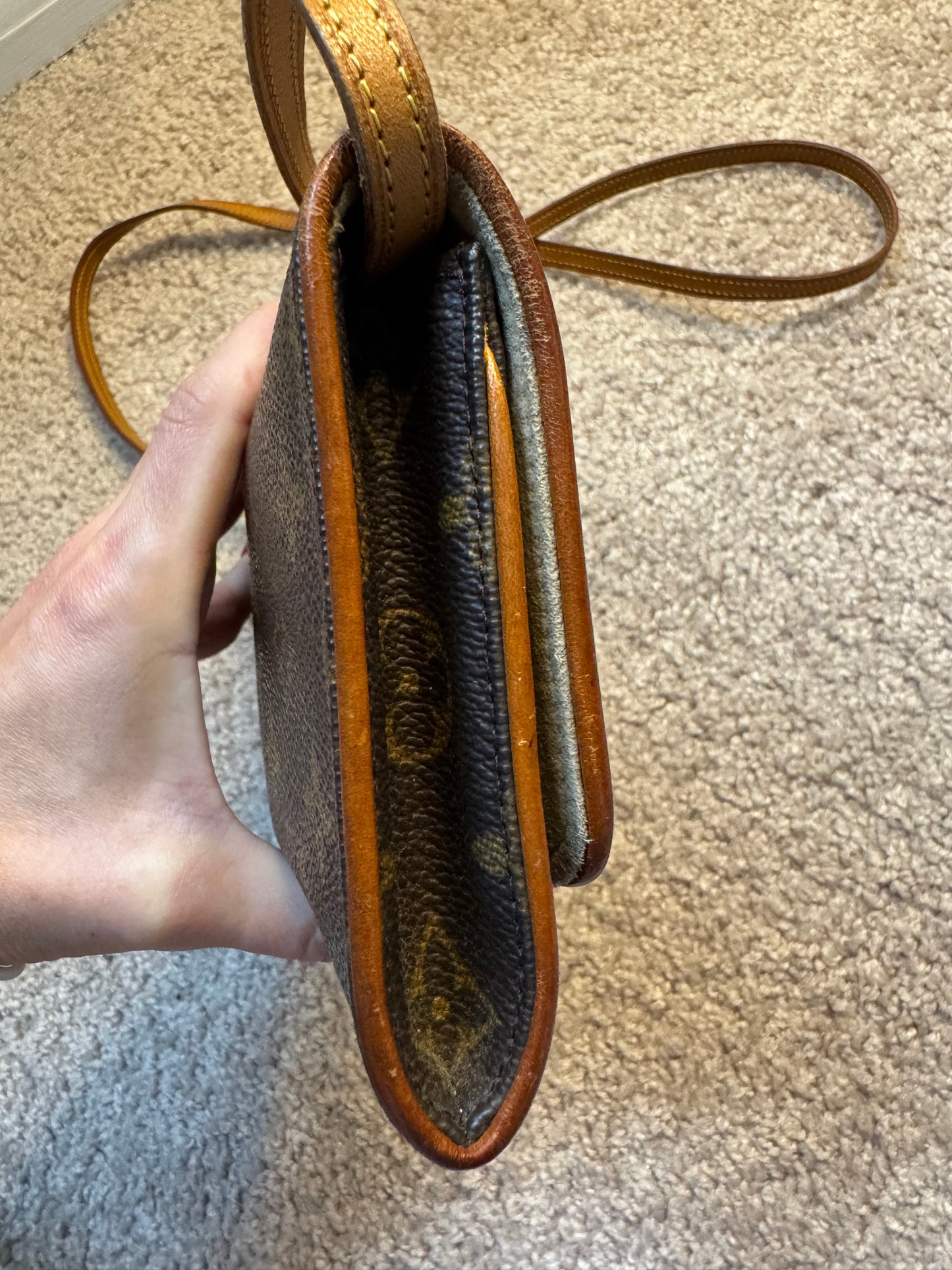 Louis Vuitton Pochette Twin GM Monogram