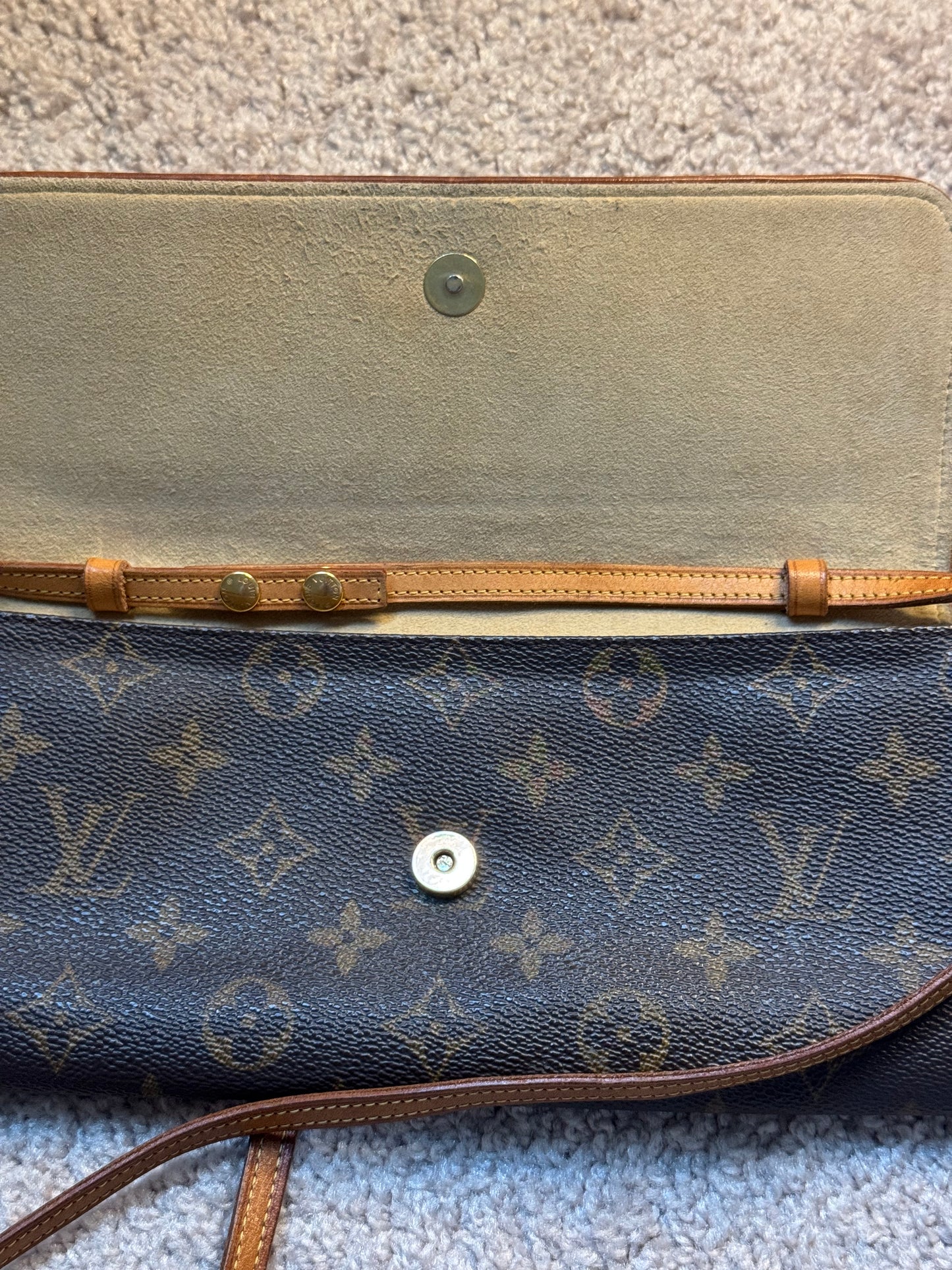 Louis Vuitton Pochette Twin GM Monogram