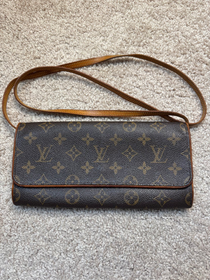 Louis Vuitton Pochette Twin GM Monogram