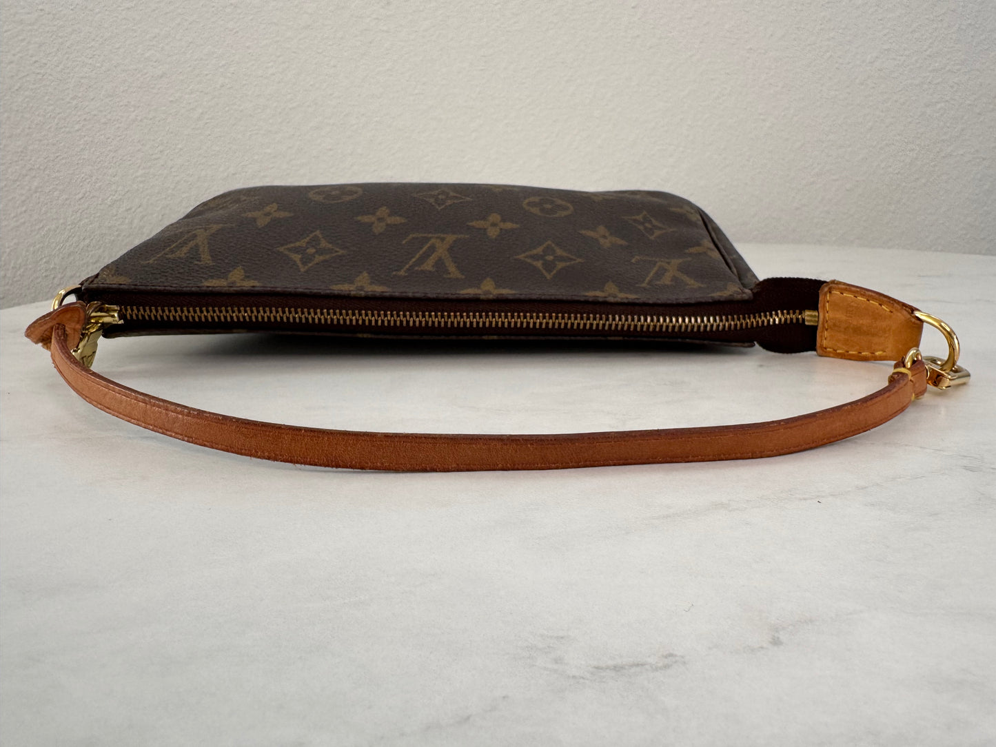 Louis Vuitton Pochette Accessories Monogram