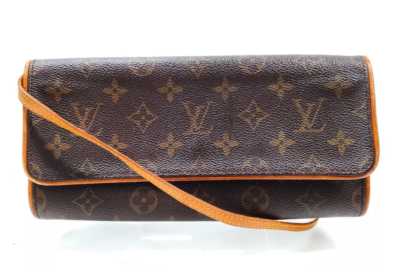 Louis Vuitton Pochette Twin GM Monogram